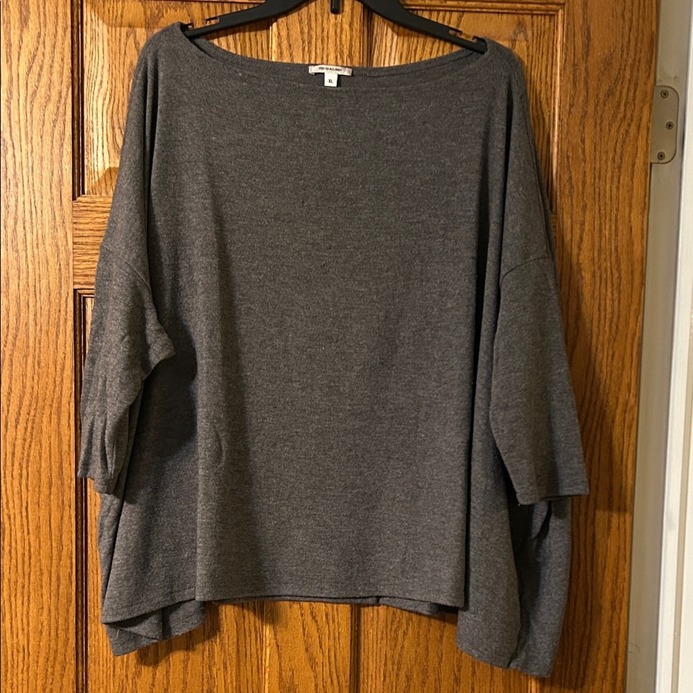 Stella & Dot Charcoal Knit Top